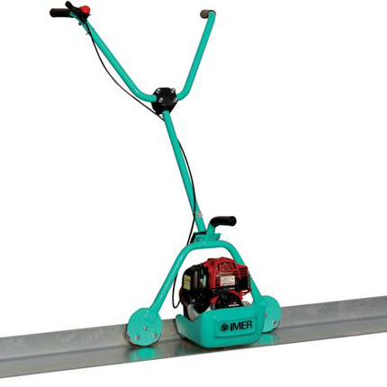 Imer Vibrationsbohle – Präzises Glätten und perfektes Finish von Betonplatten