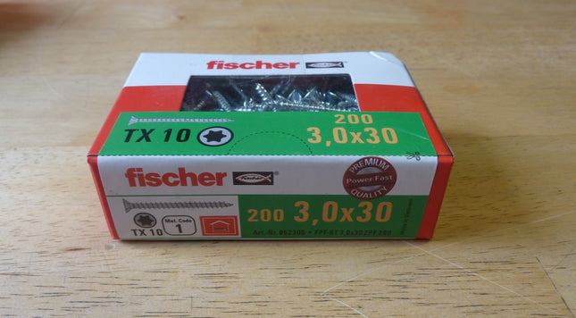 Fischer POWER-FAST 3 x 30 screws