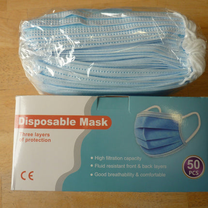Box mit 50 Atemschutzmasken