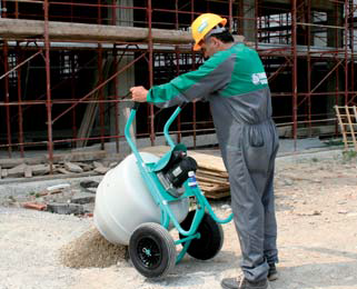 Imer Rollbeta Betonmischer Kunststofftank